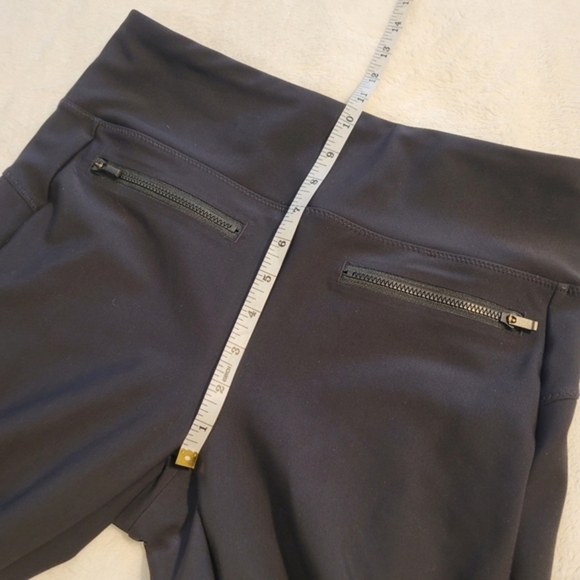 ATHLETA Stellar Crop Black‎ Women's Athletic Exercise Jogger Pants Size MT - Picture 12 of 15
